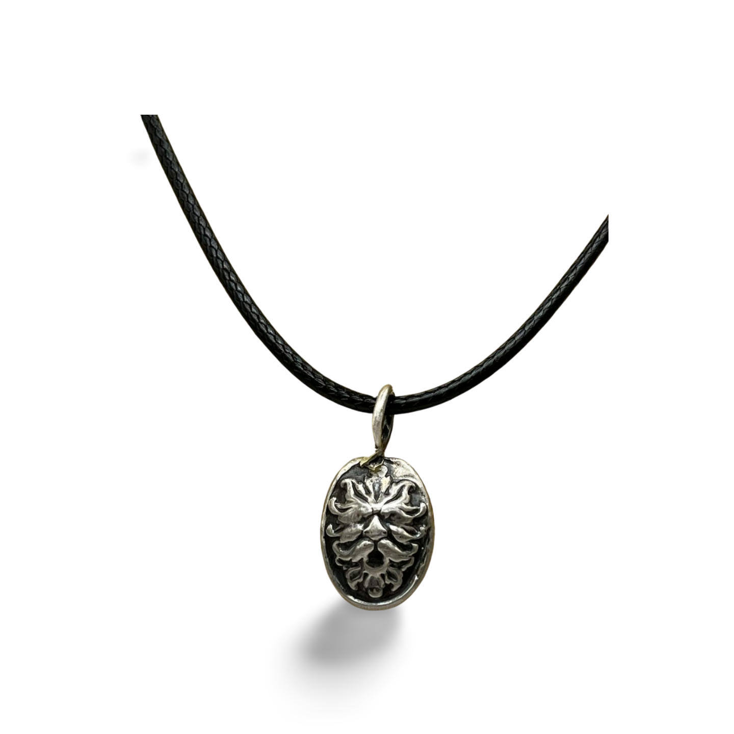 Struck Solid Small Greenman Charm