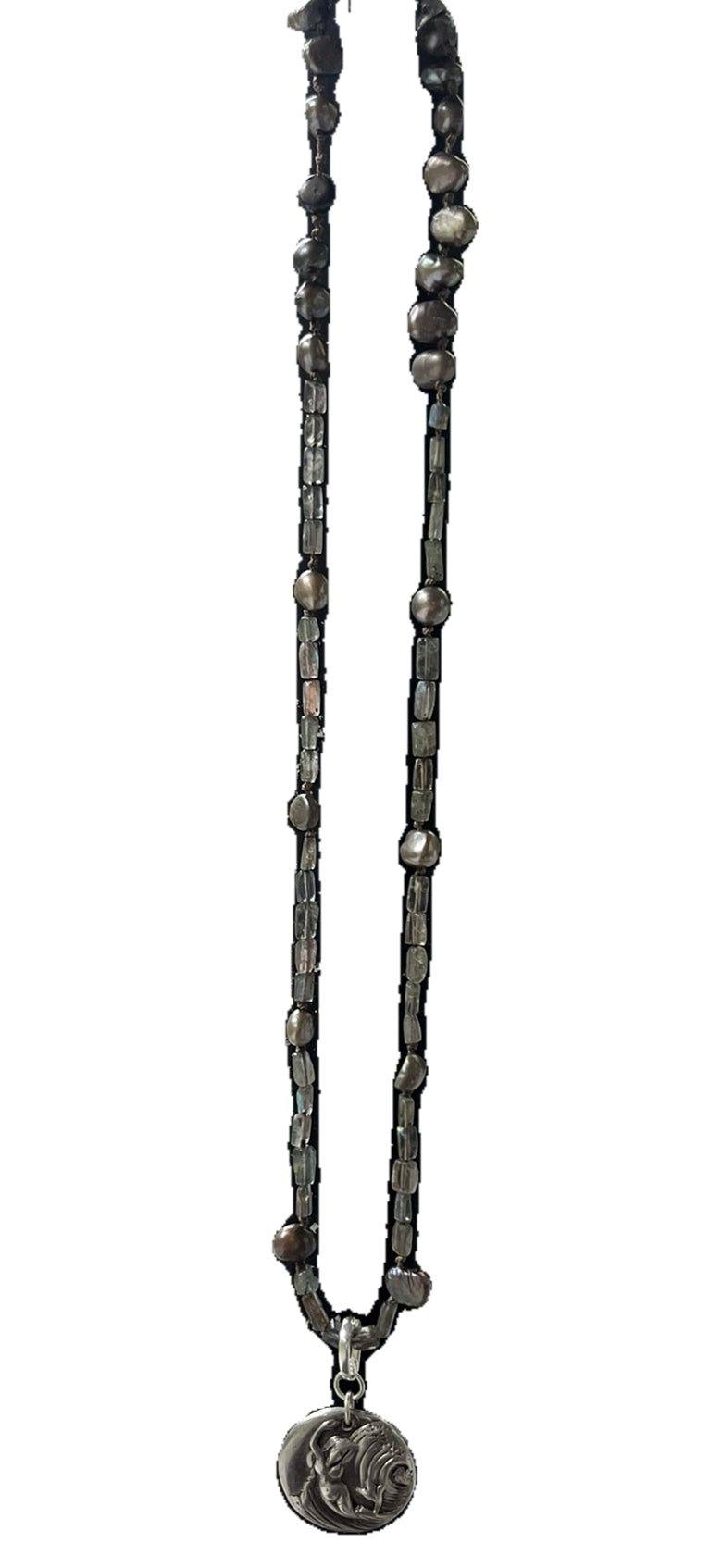 Labradorite and Silver Pearl Choker 18"