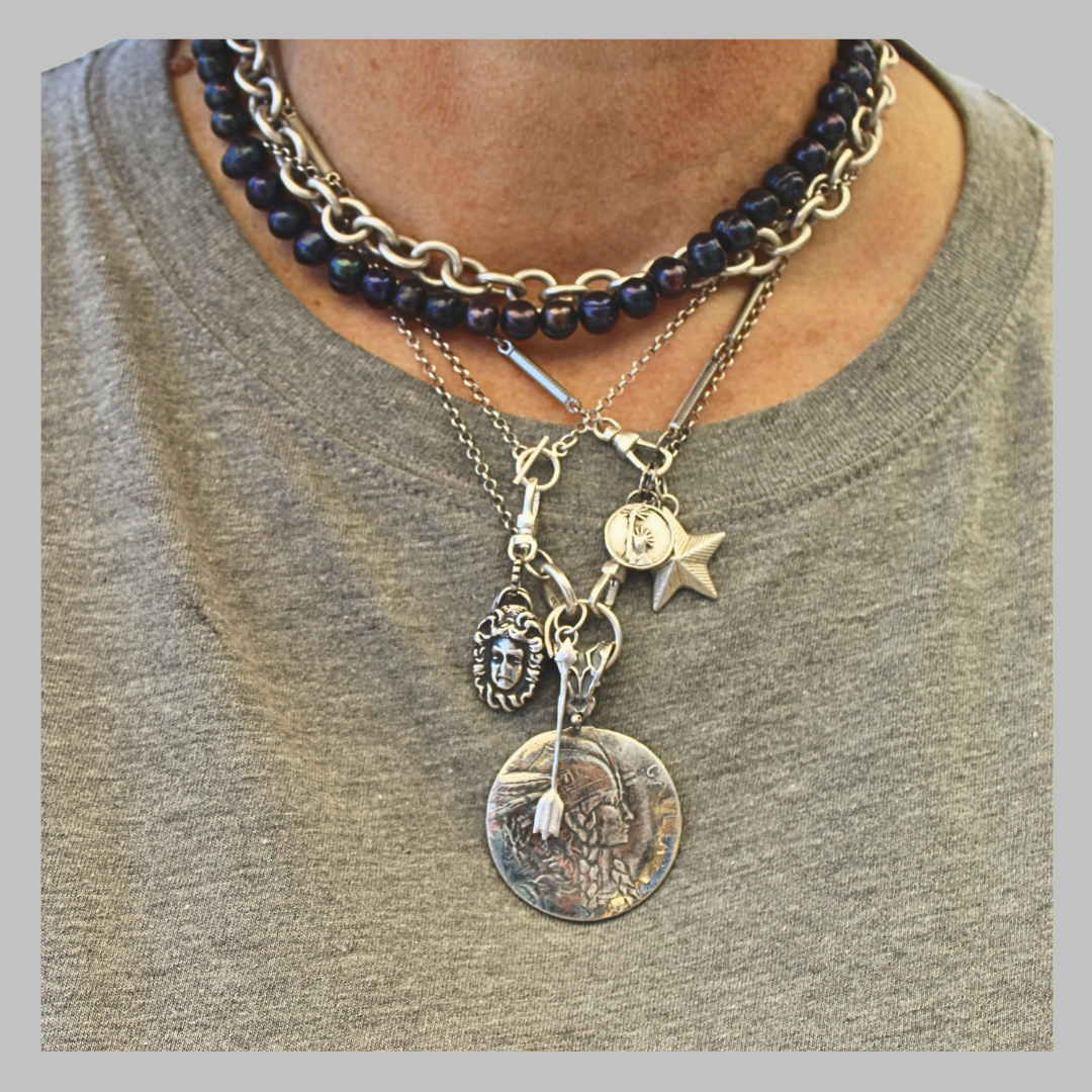 Blue Aura Pearl Anchor Strand