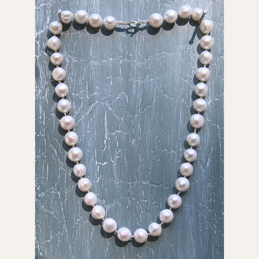 8mm Ivory Freshwater Pearl Anchor Necklace